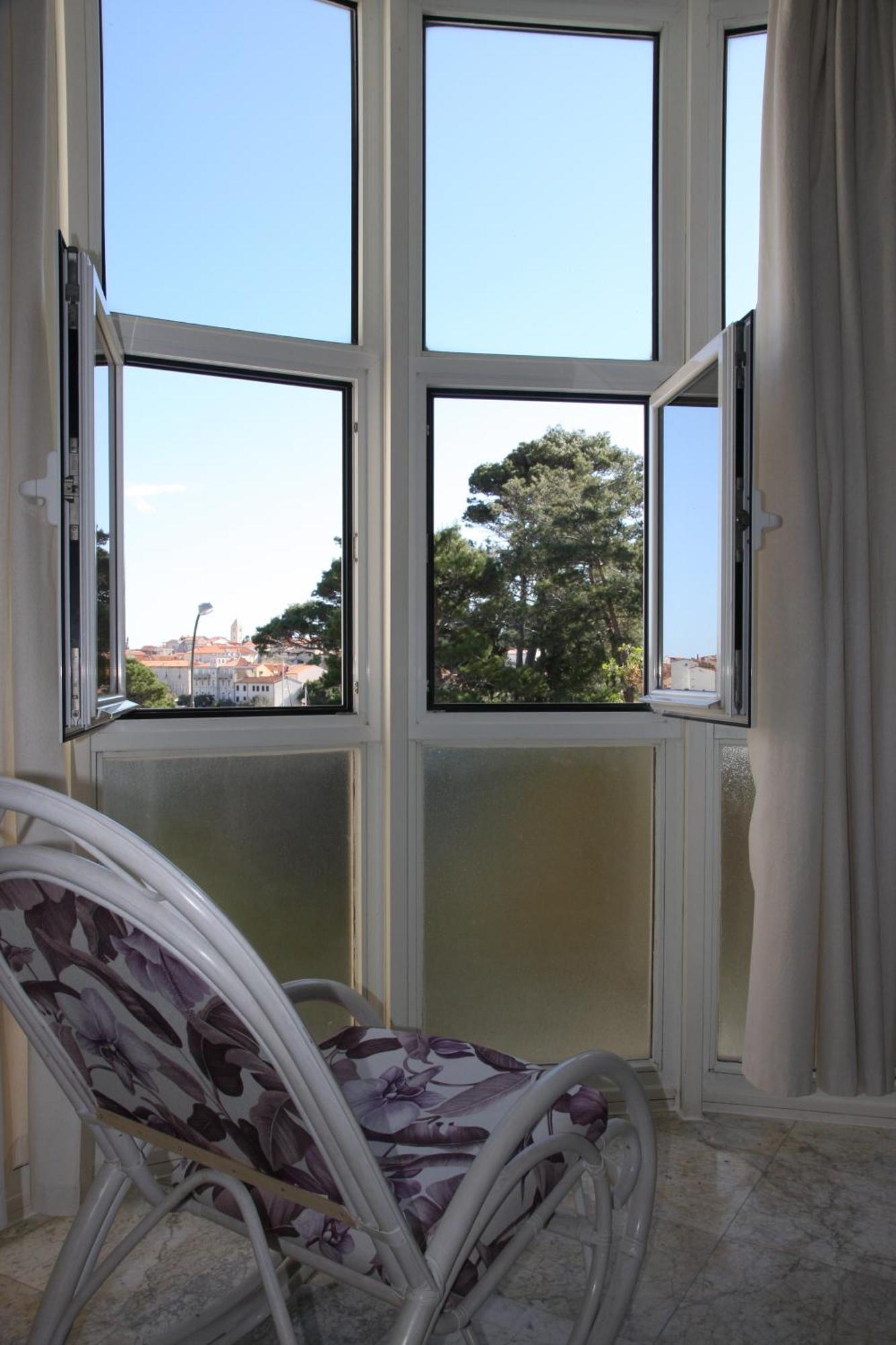 Citypark Apartment Palit エクステリア 写真